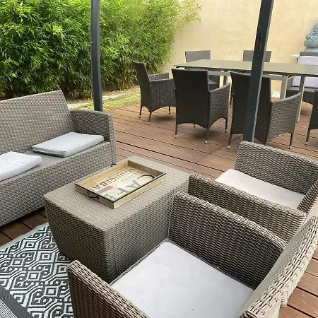 Jolie Climatisée Piscine Chauffée
