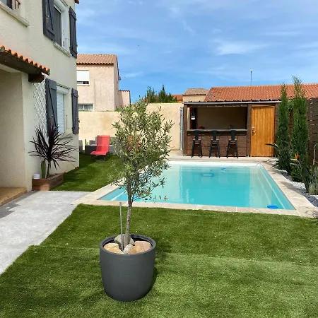Jolie Climatisée Piscine Chauffée Villa *