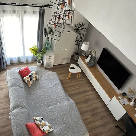 Jolie Climatisée Piscine Chauffée Villa *