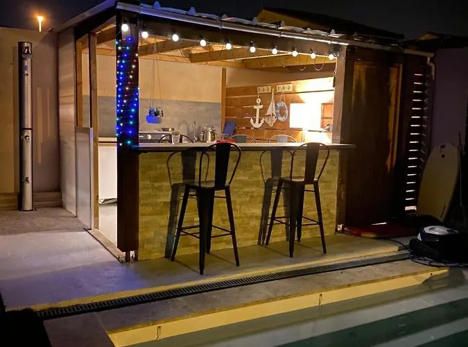 Jolie Climatisee Piscine Parking فيلة *